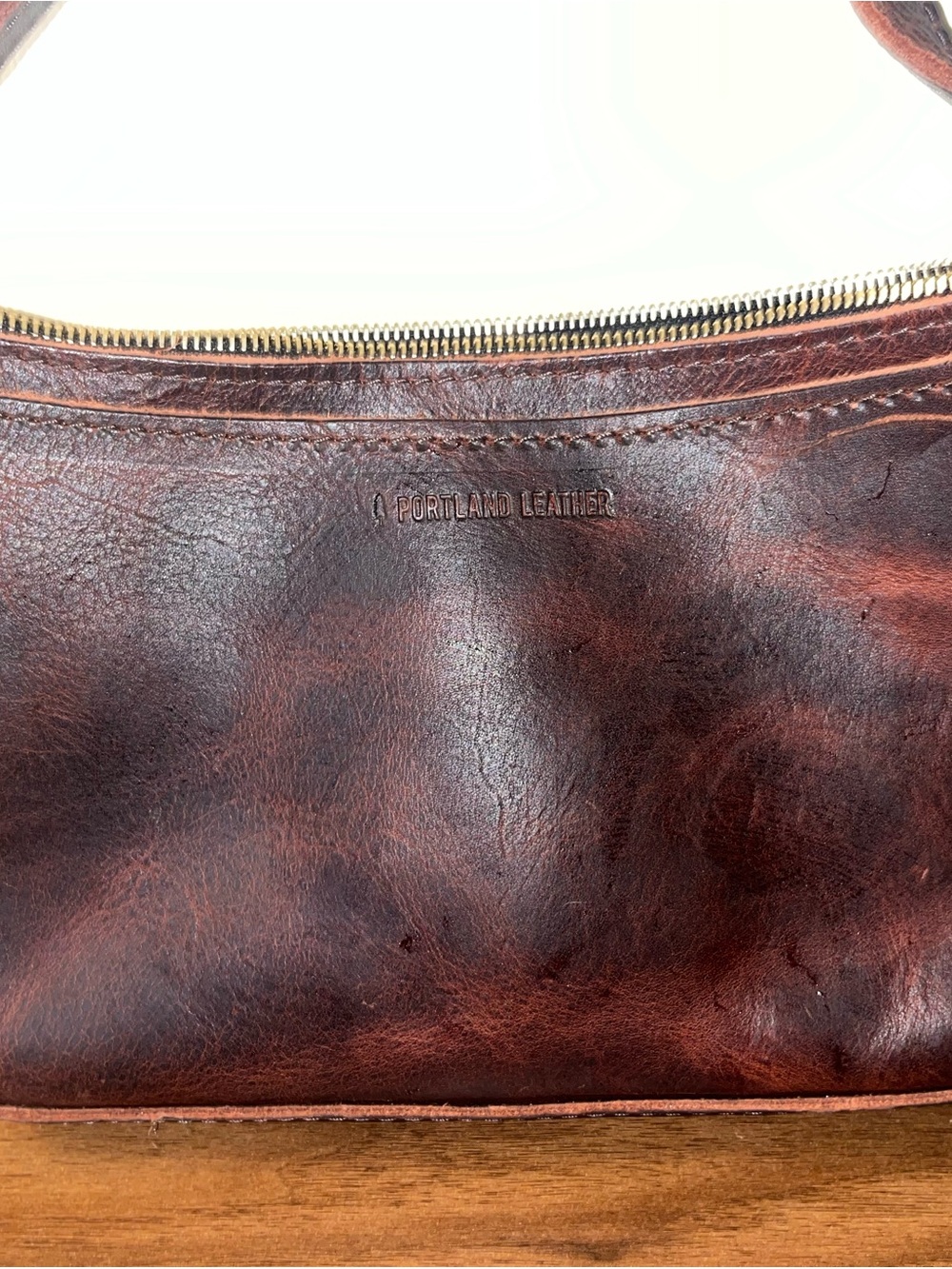 Portland Leather Dark Brown Leather Toiletry Bag - Picture 3 of 4